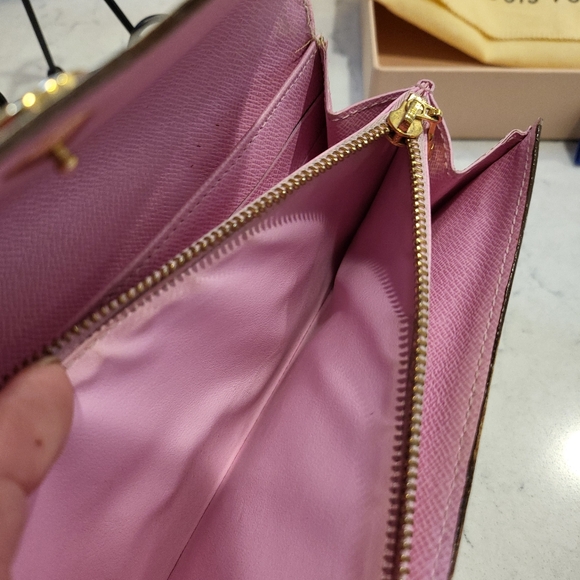 Louis Vuitton Murakami Wallet - Picture 4 of 12